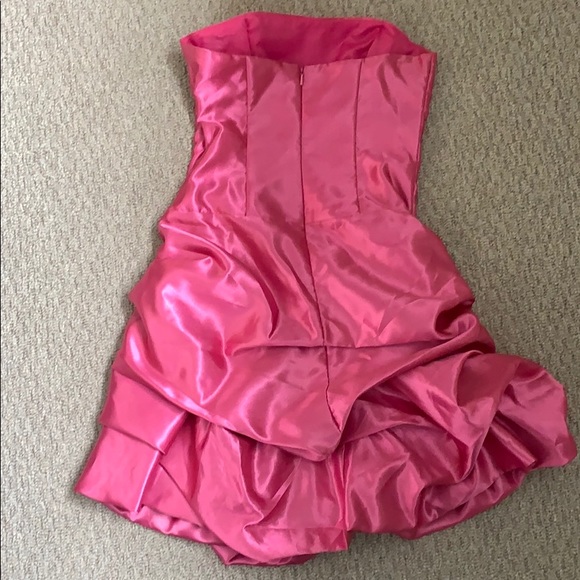 Beautiful pink occasion dress! - Picture 2 of 3